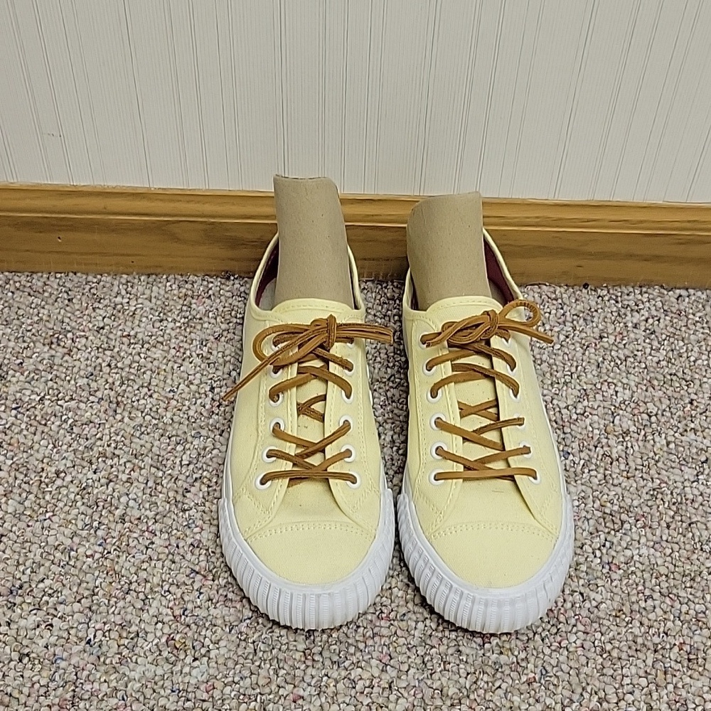PF Flyers Center Lo Yellow Canvas Sneakers with White Soles, Women's 8 - Picture 2 of 6